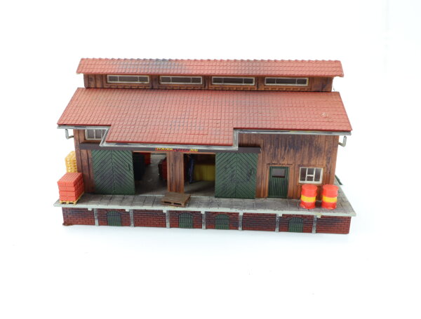 Vollmer H0 V600 Gebäude Güterschuppen Lagerhaus Lagerhalle / gebaut
