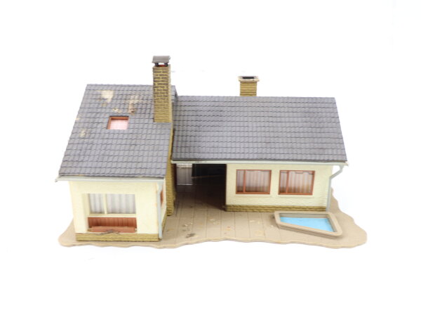 Vollmer H0 3712 Gebäude Bausatz Einfamilienhaus Bungalow / gebaut