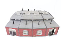 Fleischmann H0 6476 Gebäude Ringlokschuppen 4-ständig / Licht gebaut