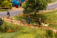 Faller H0 151745  Spaziergänger mit Hunden