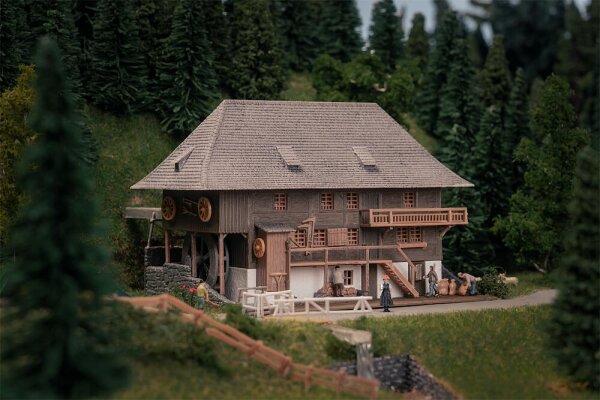 Faller Spur N 232012  Jubiläumsmodell Öhlermühle mit Figur
