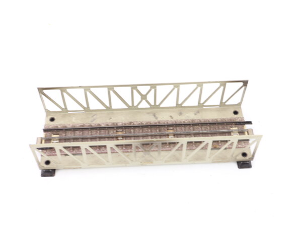 Märklin H0 466 Brücke Gitterbrücke für M-Gleis durchgehender Mittelleiter/ Blech