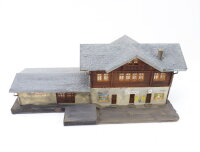 Pola H0 650 Gebäude Bahnhof mit...