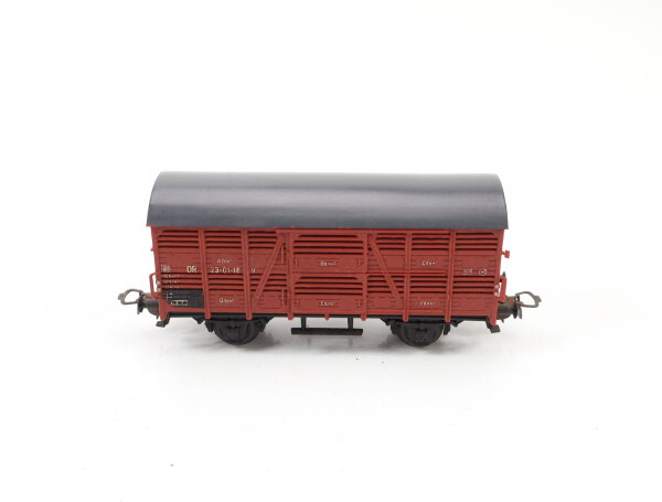 Piko H0 5/128-01 Güterwagen Verschlagwagen Viehstransporter 23-01-18  DR