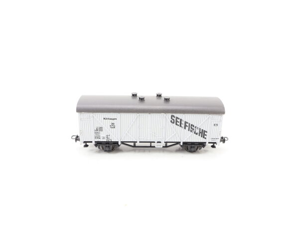 Roco H0 46047 gedeckter Güterwagen Kühlwagen "Seefische" 327154 DB