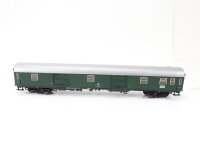 Fleischmann H0 5101 Personenwagen Gepäckwagen 80 031-0 Düms405 grün DB / Licht
