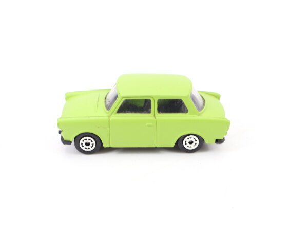 Mc Toy Modellauto PKW Trabant 601 Trabbi DDR Froschgrün / 1:64