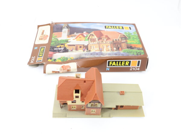 Faller Spur N 2104 Gebäude Bahnhof Reichenbach mit Lagerhalle 1:160 gebaut OVP