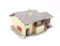 Kibri H0 38809 Gebäude Berghaus Palü in Grevasalvas mit Figuren und Deko
