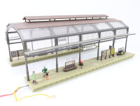 Faller H0 120180 Bahnhofshalle "Detmold" mit Figuren Bahnsteig / Licht