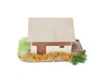 Kibri Z aus Set 36817 Gebäude Alpenhaus Stall Bauernhaus in Elm gebaut