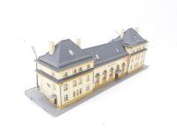 Kibri Z 36714 Gebäude Bahnhof Dreieichen gebaut / Licht