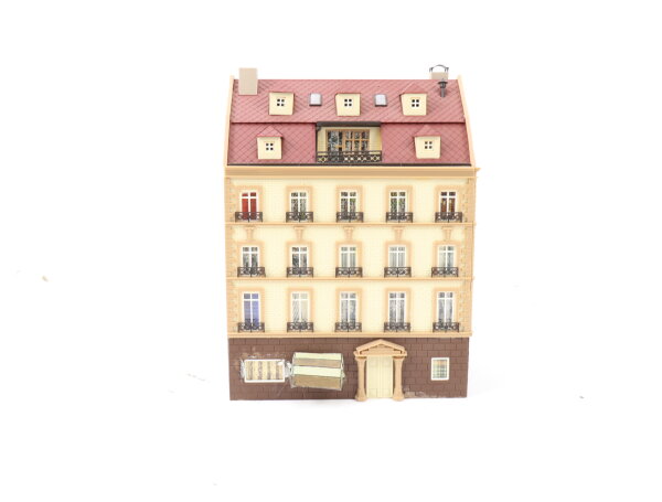 Vollmer H0 aus 3780 43780 Gebäude Wohnhaus Stadthaus mit Geschäft gebaut