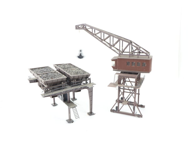 Faller H0 B-148 Gebäude Großbekohlungsanlage Wiegebunker mit Kran gebaut