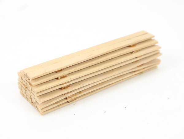 Spur H0 Ausschmückung Holzlager "Bretterstapel" 9,6x 2,9 x 2,2 cm OVP