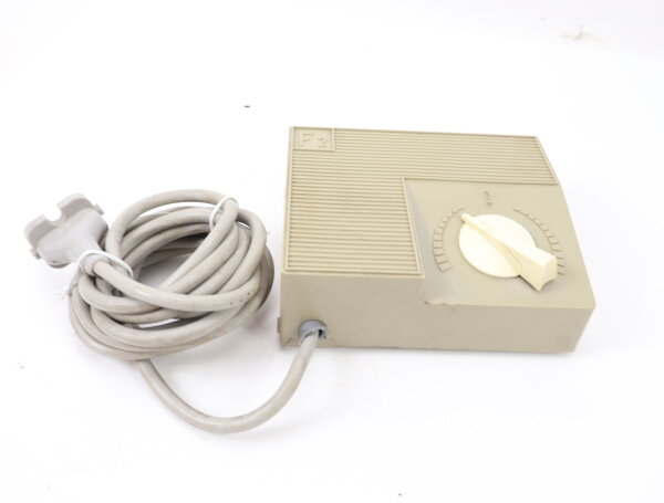 Zeuke TT TGL 200-1773 Trafo Fahrregler Typ 545/210 | 220V / 12V 0,6A 7,2 VA