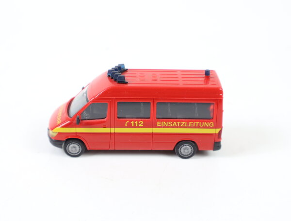 Herpa H0 047 289  Modellauto Mercedes-Benz T1N Sprinter Feuerwehr/Einsatzleitung