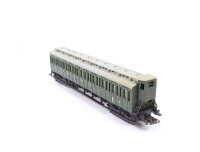 Liliput H0 290 03 Personenwagen Abteilwagen mit Bremserhaus 3.Klasse DRG grün