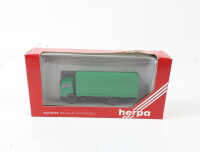 Herpa H0 828016 Modellauto LKW MB Pritsche mit Plane...