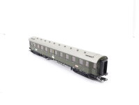 Liliput H0 384303 Personenwagen Schnellzugwagen 3. Klasse 16 471 DR / NEM AC