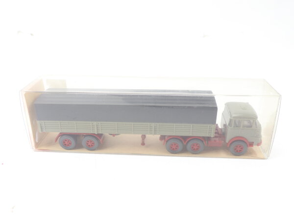 Wiking H0 488 Modellauto LKW Krupp 806 Sattelzug mit Plane 1:87