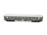 Liliput H0 384403 Personenwagen Abteilwagen 2. Klasse 15 030 DR / NEM AC