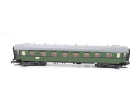 Liliput H0 844 02 Personenwagen Eilzugwagen 2. Kl. 15 021 B4ü DR / NEM AC