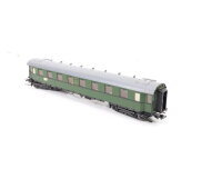 Liliput H0 844 02 Personenwagen Eilzugwagen 2. Kl. 15 021 B4ü DR / NEM AC