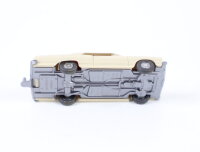 Wiking H0 464/2B Modellauto PKW Chevrolet Malibu hellelfenbein ~ 1:87