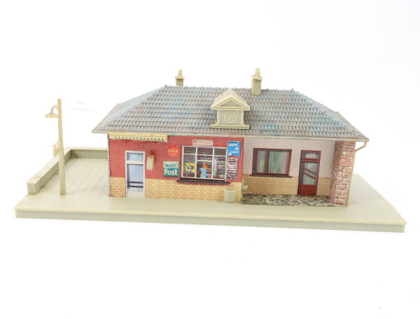 Faller H0 1511 Gebäude Kleiner Bahnhof Kleinstation Haltestelle / Licht