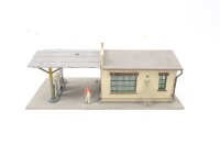 Pola H0 159 Gebäude Tankstelle mit Werkstatt...