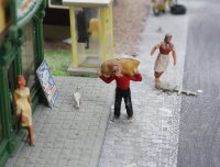 Spur H0 Diorama Landschaft Gebäude Stadtteil Markt PKWs Figuren Bahnübergang