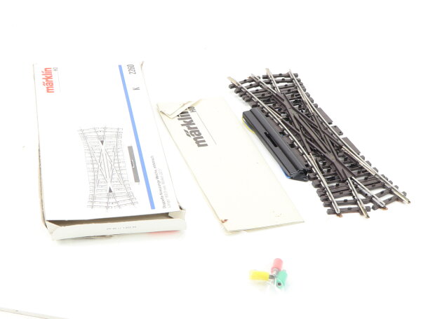 Märklin H0 2260 Gleismaterial K-Gleis elektrische doppelte Kreuzungsweiche / OVP