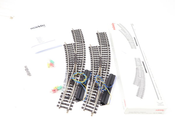 Märklin H0 2268 2x Gleismaterial K-Gleis elektrische Bogenweiche links / OVP
