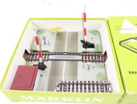 Märklin H0 7192 vollautomatischer Bahnübergang OVP