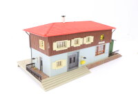 Faller H0 B-96 Gebäude Bahnhof "Holzhausen" mit Kiosk