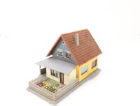 Faller combi-kit H0 1560 Gebäude Wohnhaus mit Anbau und Garten/ Pappe / Licht