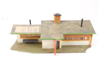 Faller combi-kit H0 1560 Gebäude Wohnhaus mit Anbau und Garten/ Pappe / Licht