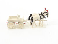 Spur H0 offene kleine Kutsche als 2-Spänner in...