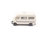 Wiking H0 268/1 Modellauto Wohnmobil Skipper MB L207D grauweiß 1:87