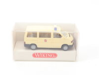 Wiking H0 3200120 Modellauto PKW VW Caravelle Rotes Kreuz...