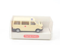 Wiking H0 3200120 Modellauto PKW VW Caravelle Rotes Kreuz...