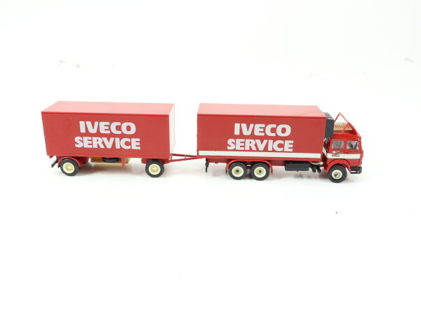 Herpa H0 Modellauto LKW Iveco Koffer-Hängerzug Sattelzug "IVECO SERVICE"
