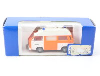 Roco H0 1438 Modellauto PKW VW T3 Baby-Notarztwagen...
