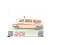 AMW H0 72284 Modellauto PKW VW T4 Van Bus DRK...