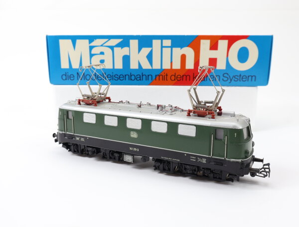 Märklin H0 3037 Elektrolok E-Lok grün BR 141 211-3 DB / Guss OVP