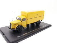 Schuco Modellauto Mercedes Benz L 6600 Koffer "Deutsche Bundespost" 1:42 Vitrine