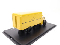 Schuco Modellauto Mercedes Benz L 6600 Koffer "Deutsche Bundespost" 1:42 Vitrine