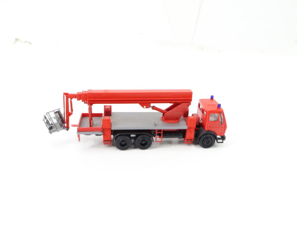 Herpa H0 042062 Modellauto Mercedes-Benz S/80 Ruthmann-Steiger Lkw 3a