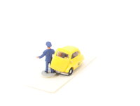 I.M.U. H0 03200 Modellauto PKW BMW Isetta 300 Postauto mit Figur gelb 1:87